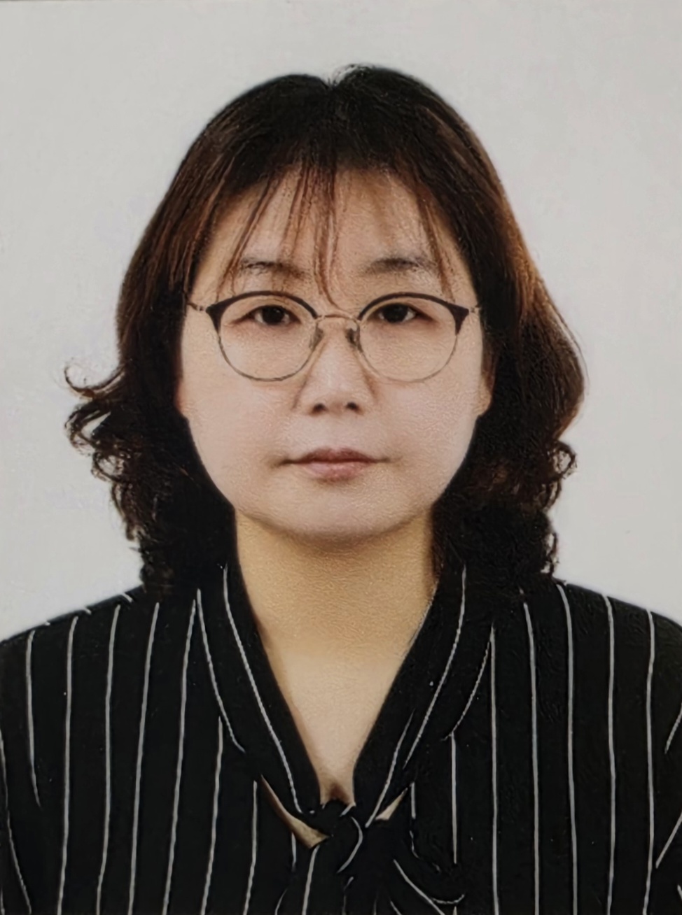 조신연 사진